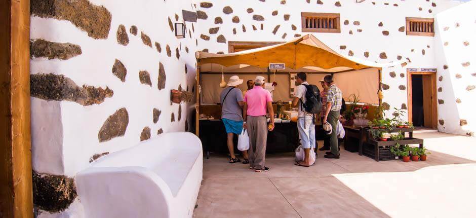 Mercados y Mercadillos de Productos Locales y Artesanía de Fuerteventura